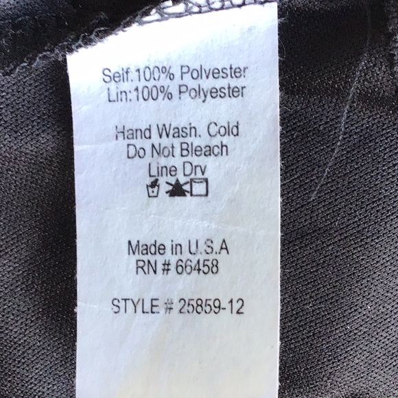 Mandee Bright Floral Crop Top - Picture 7 of 7